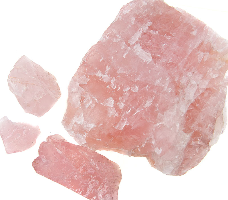 rose quartz raw stone